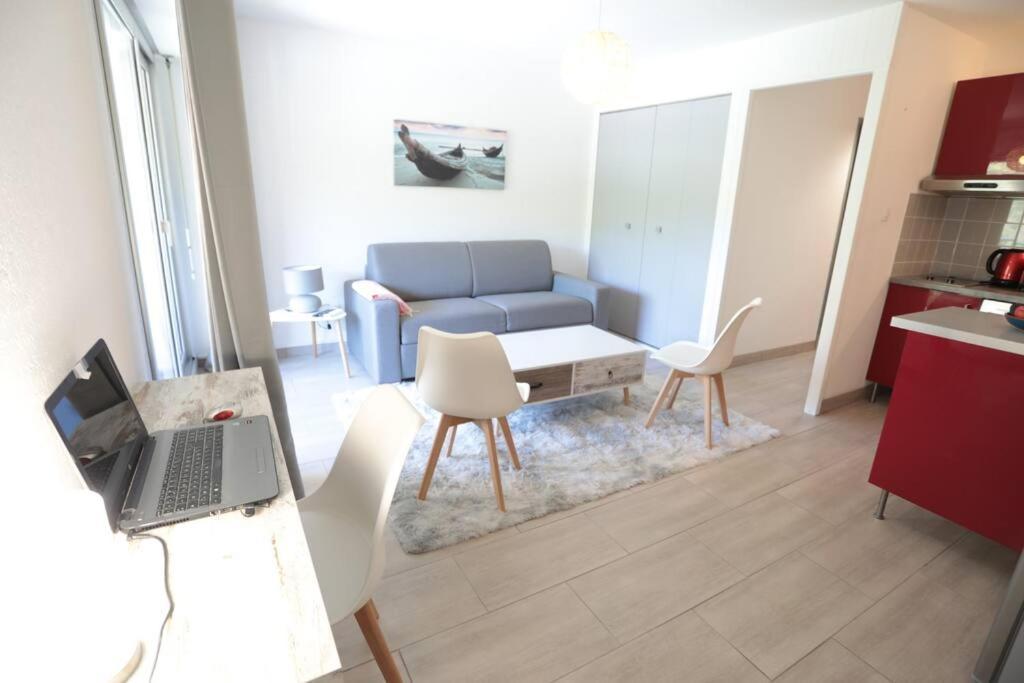 Petit Paradis Classe 3 Etoiles A 200M De La Plage! Terrasse-Wifi-Parking-Clim Saint-Mandrier-sur-Mer Exteriér fotografie