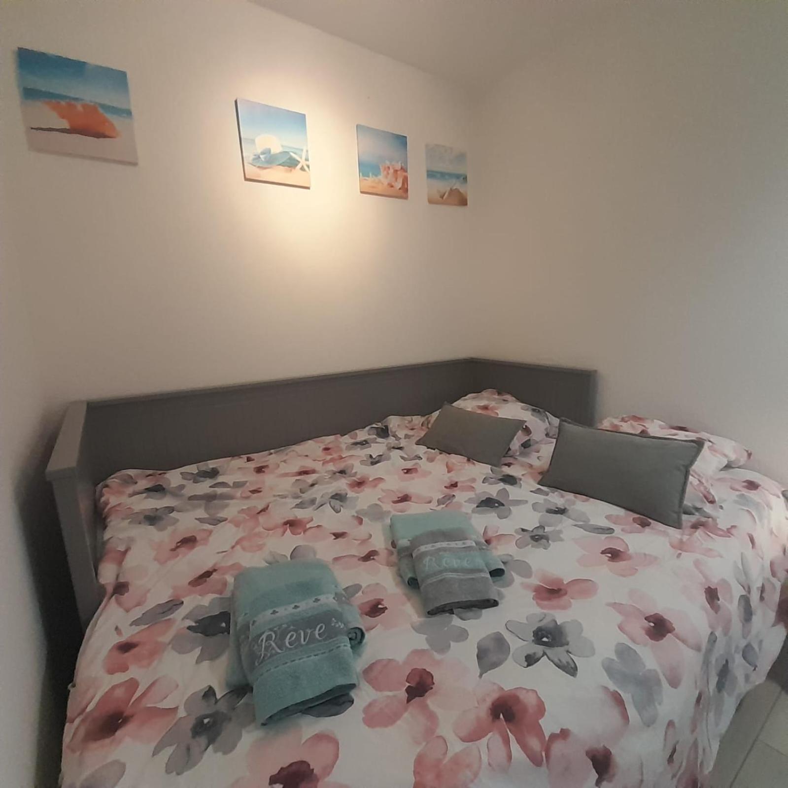 Petit Paradis Classe 3 Etoiles A 200M De La Plage! Terrasse-Wifi-Parking-Clim Saint-Mandrier-sur-Mer Exteriér fotografie